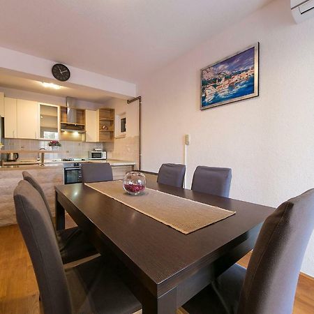 Apartment Marina Makarska Buitenkant foto